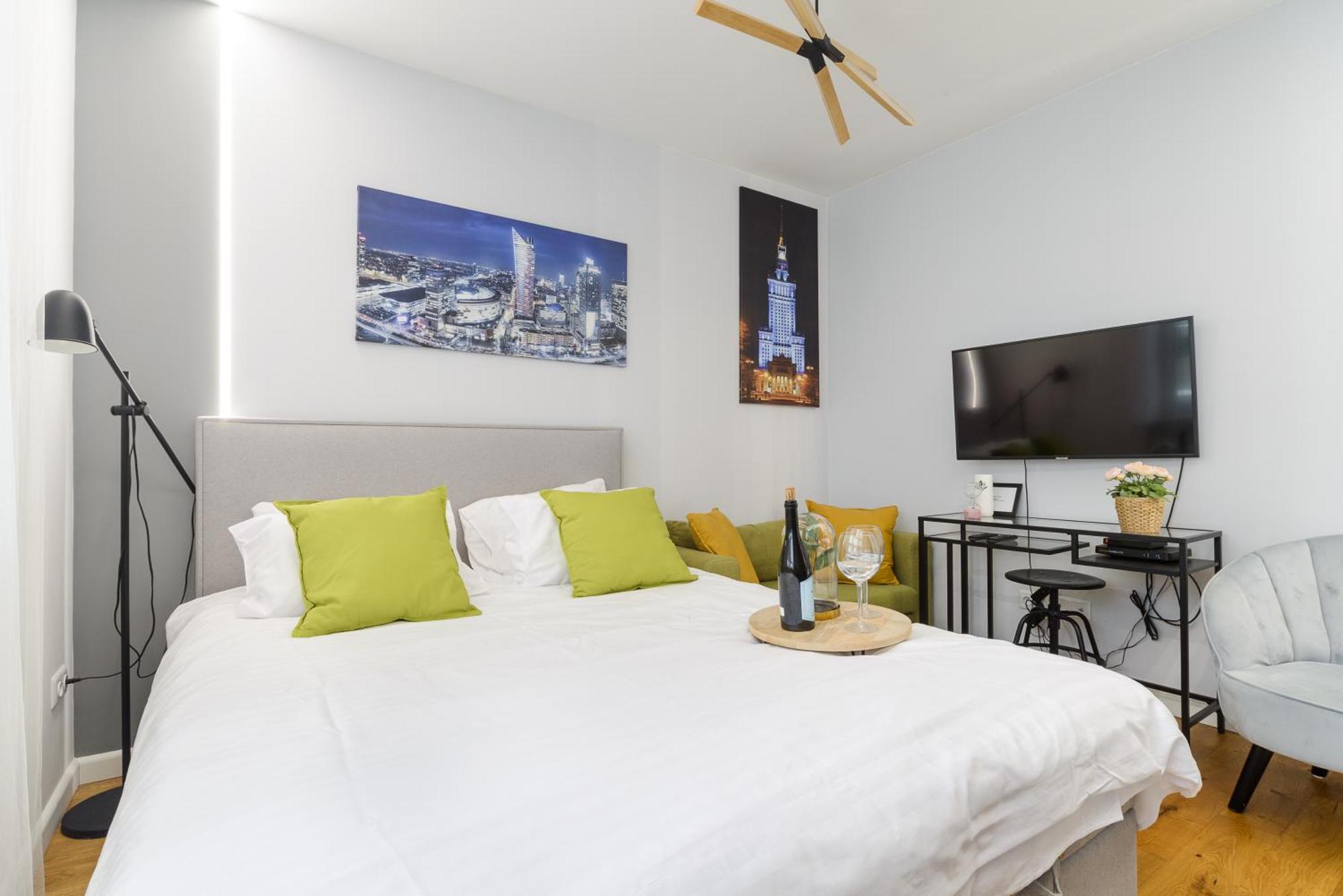 Lumina Design Studios With Beautiful View Varsovie Extérieur photo