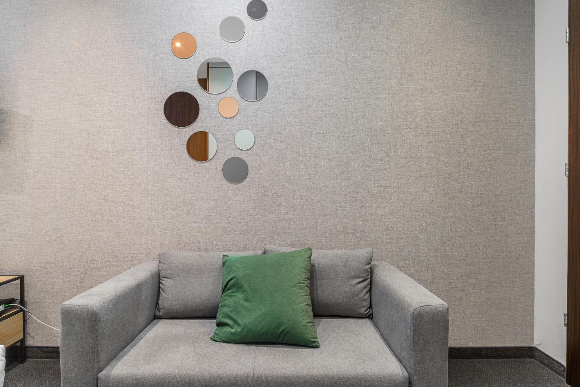 Lumina Design Studios With Beautiful View Varsovie Extérieur photo
